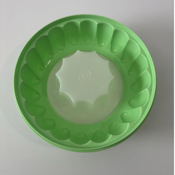 Vintage Tupperware Three Piece Jello Ice Ring Mold Mint Green - Picture 4 of 4